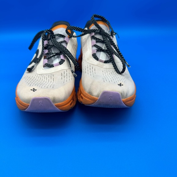 On Running Shoes - LIKE NEW On Cloud Cloudmonster